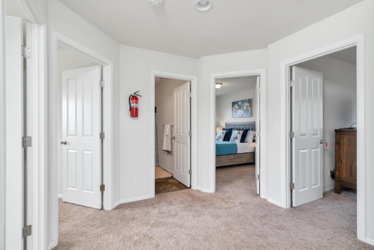 Terra House Tacoma - Ev Power Station, Crib, Stroller, High Chair Exterior photo